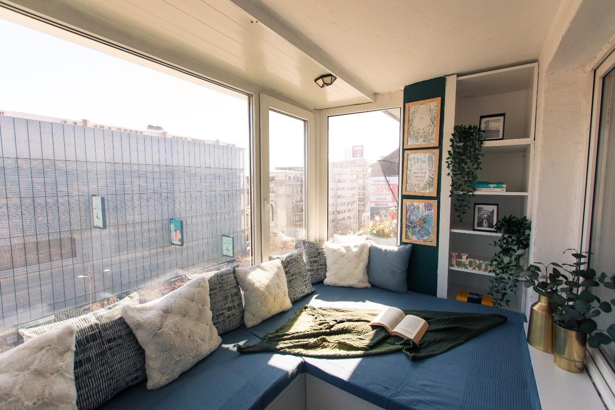 Old Town Apartment With Amazing View From The Balcony Букурещ Екстериор снимка