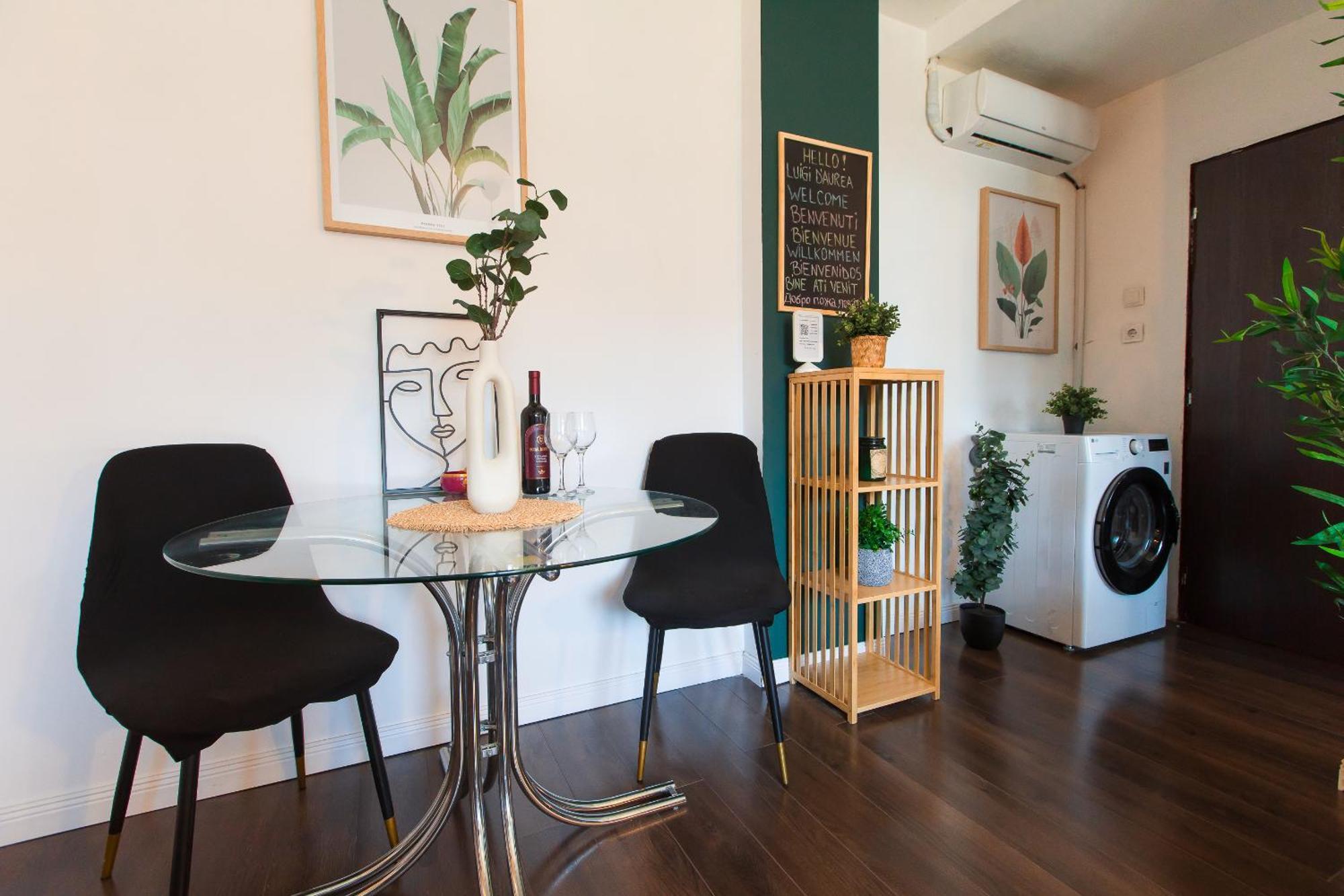Old Town Apartment With Amazing View From The Balcony Букурещ Екстериор снимка